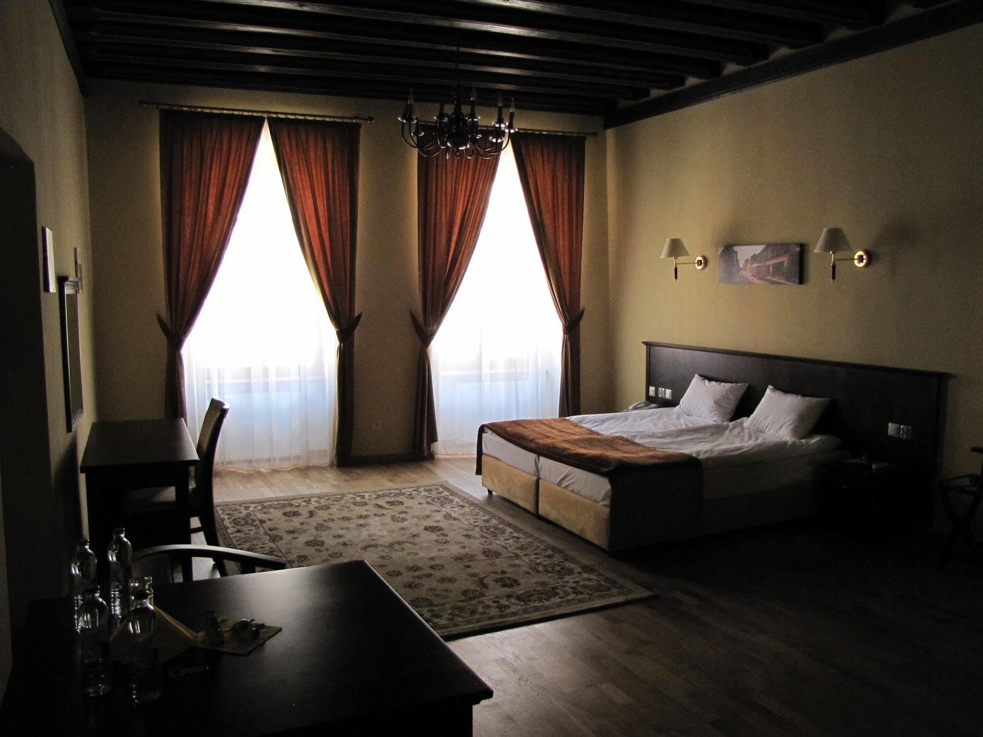 Rezydencja Cleopatra Bed & Breakfast Lublin Eksteriør bilde