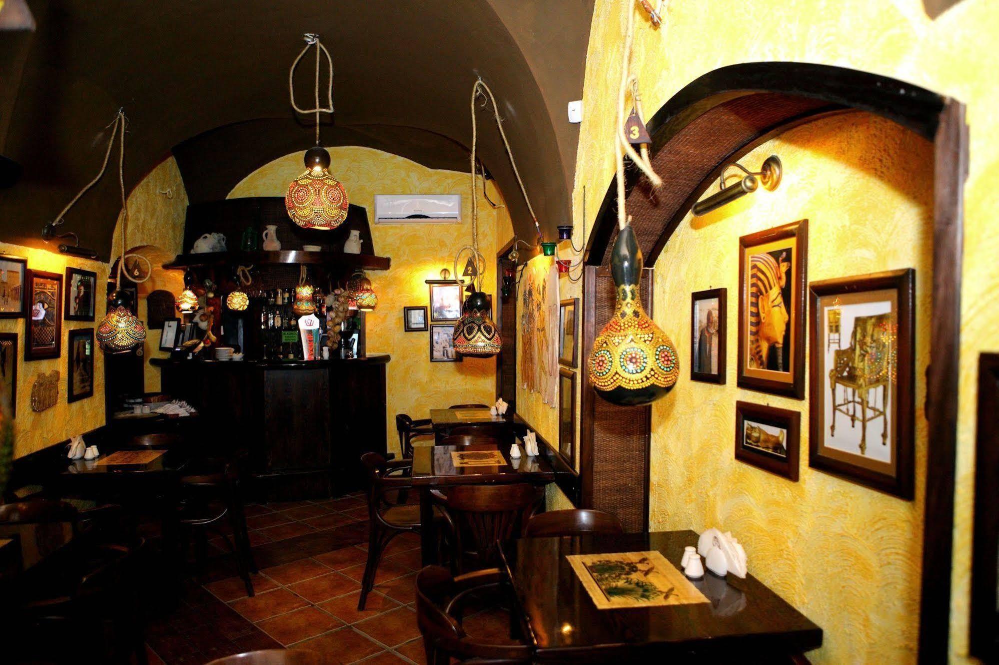 Rezydencja Cleopatra Bed & Breakfast Lublin Eksteriør bilde